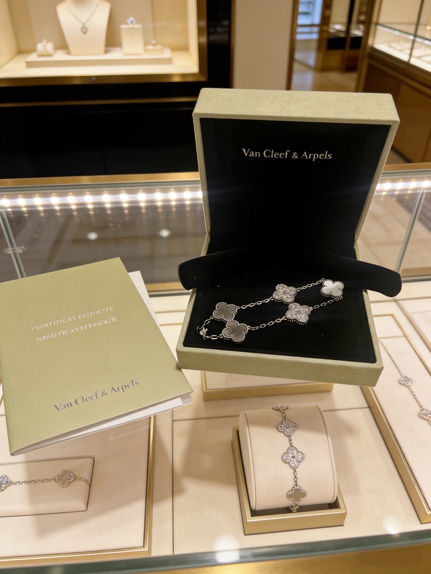 Van Cleef & Arpels Alhambra Bracelet Van Cleef & Arpels Alhambra Bracelet